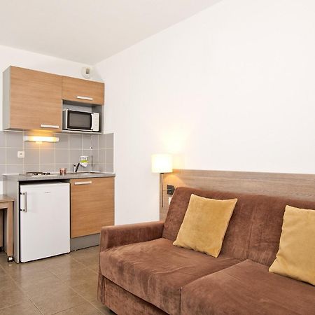 Apparthotel Sejours & Affaires מנוסק מראה חיצוני תמונה
